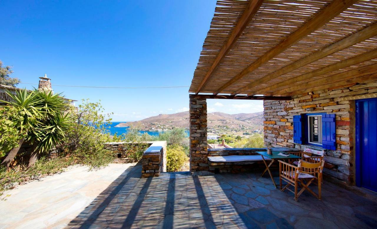 Stone House With A Magical View Villa Otzias Bagian luar foto